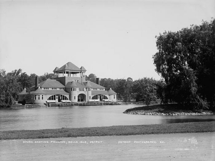 Belle Isle Skating Pavilion - Old Photo (newer photo)
